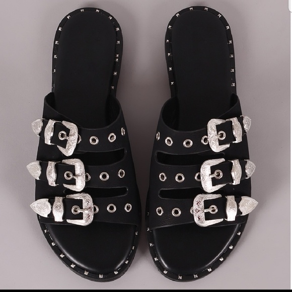 Shoes - 🚨LAST CHANCE//The Sammie// Black buckled Slides